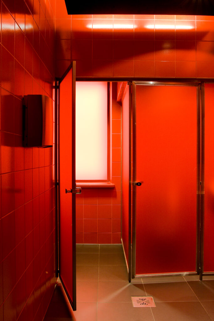 Punane duši- või WC-ala